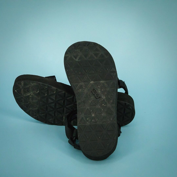 Women Teva Size 9 Black Midform Universal Strappy Open Toe Water Outdoor Sandals